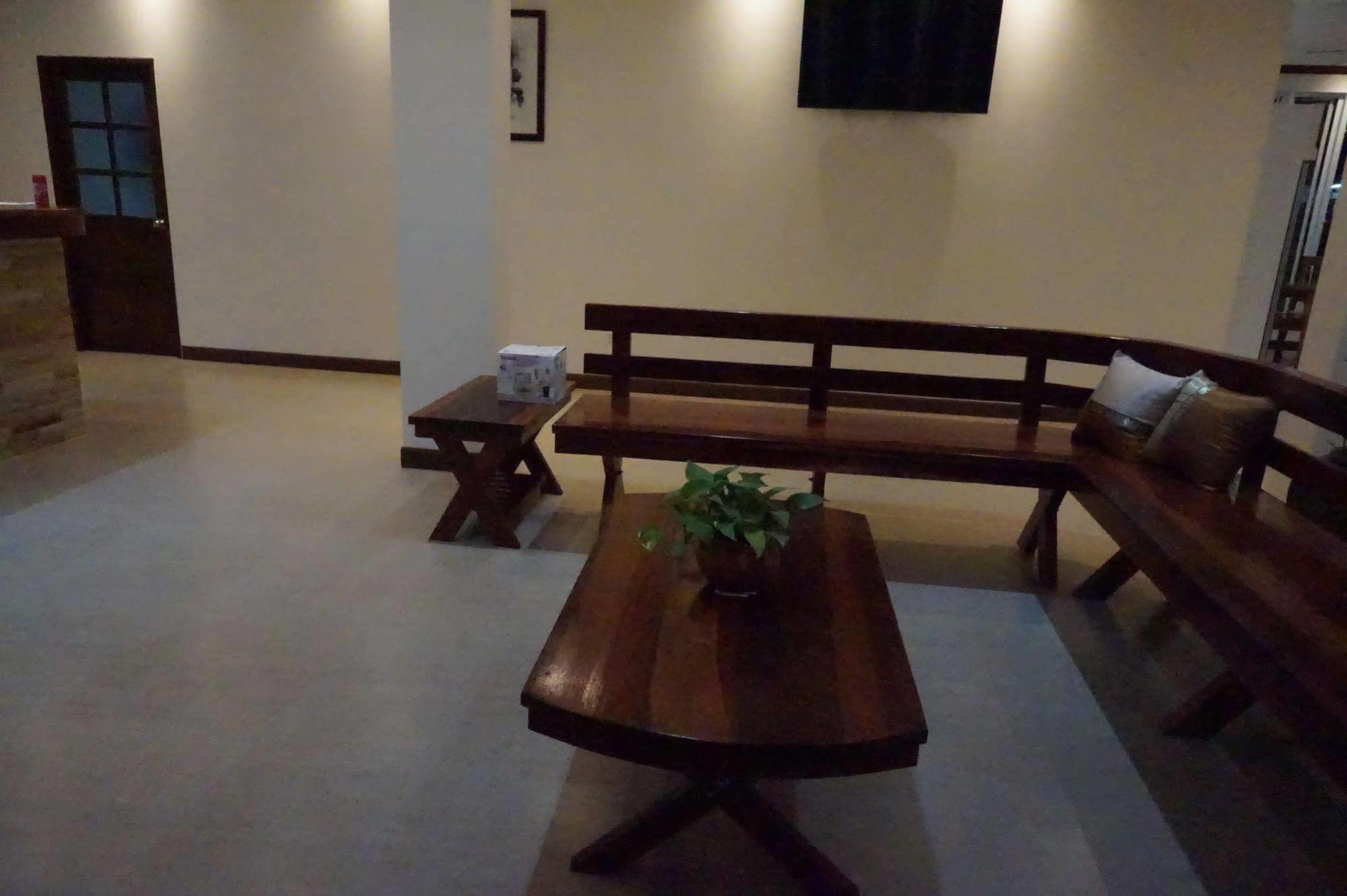 Snowhouse Aonang Krabi Otel Ao Nang Dış mekan fotoğraf