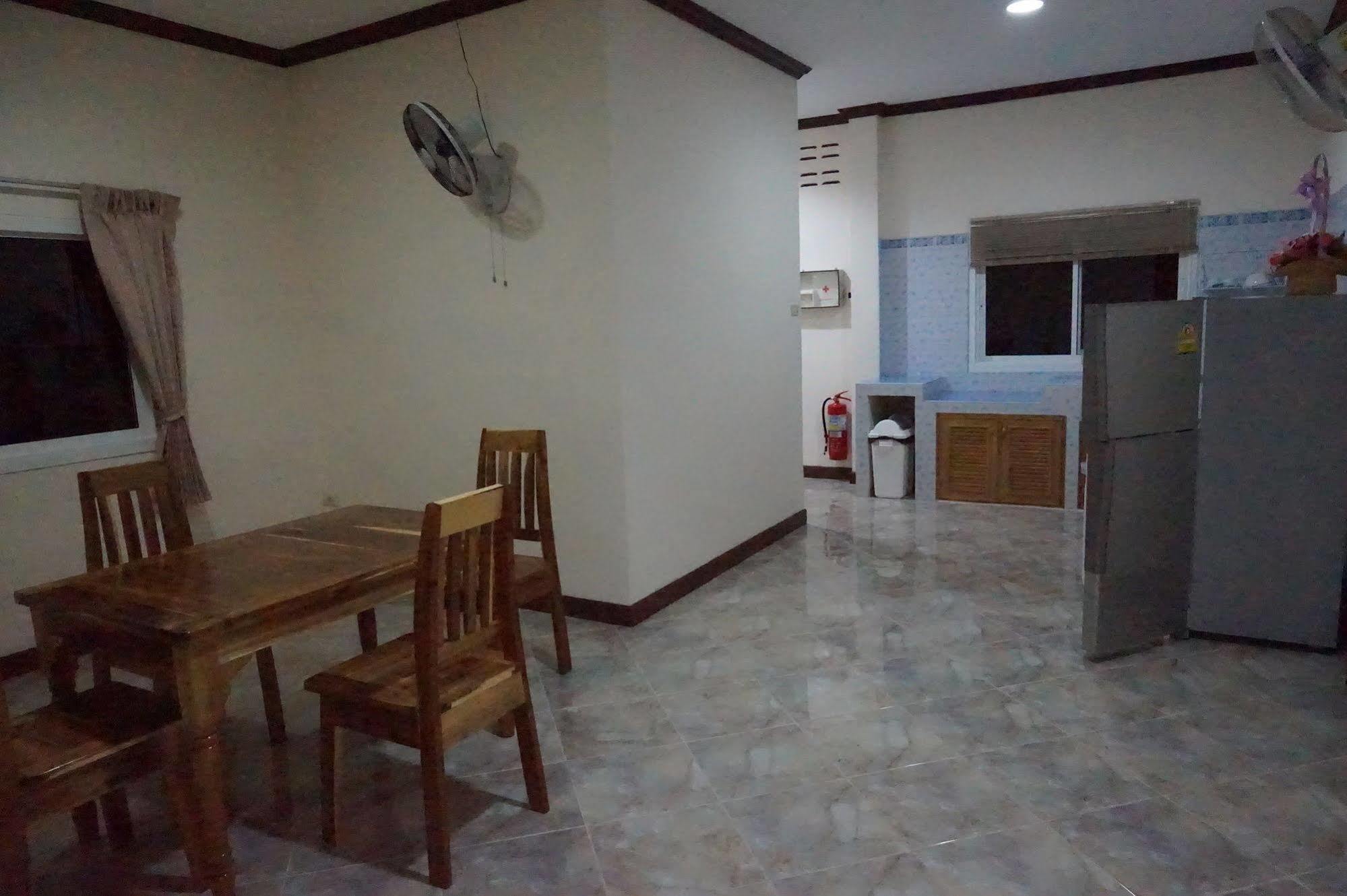 Snowhouse Aonang Krabi Otel Ao Nang Dış mekan fotoğraf